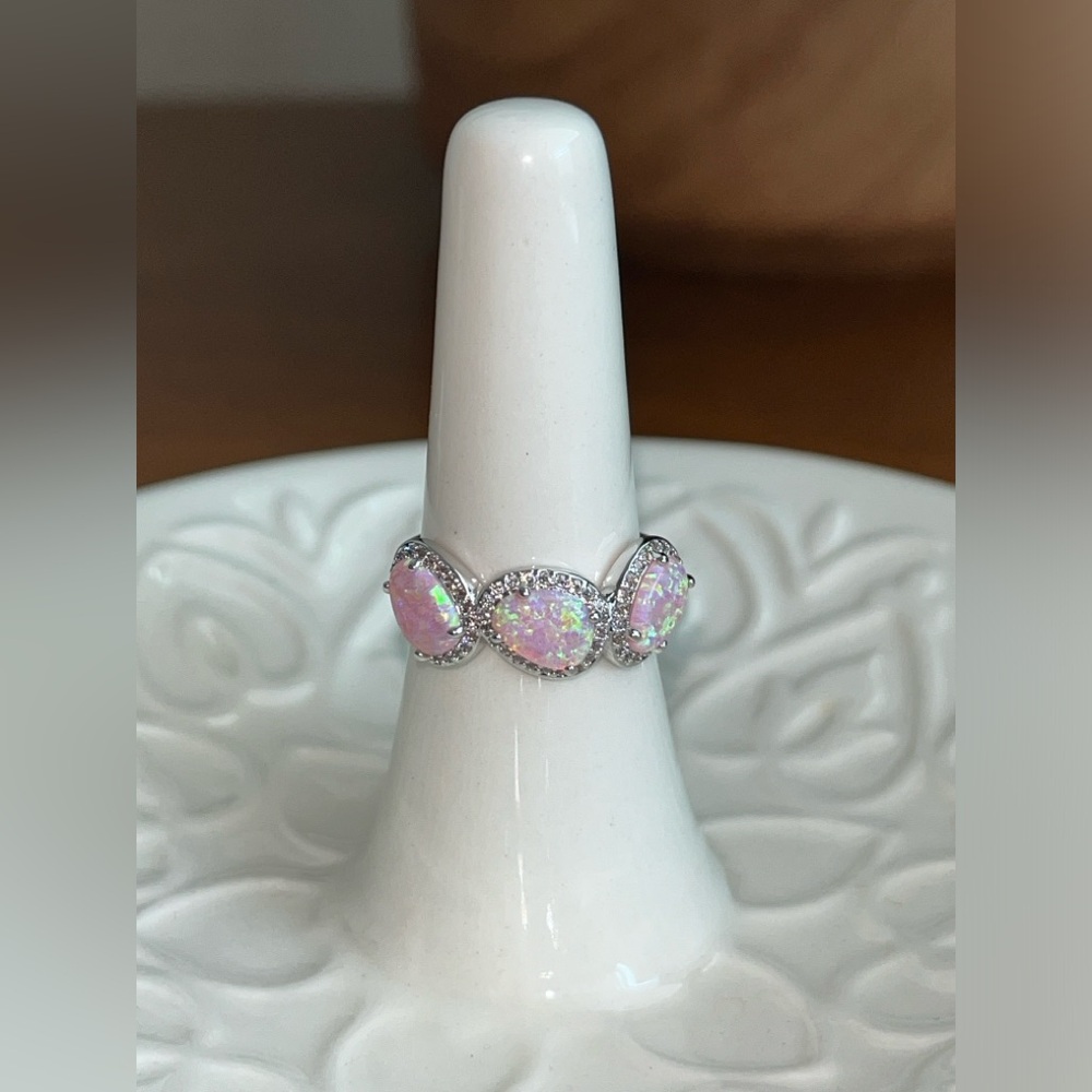 Bomb Party October Size 8